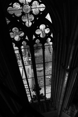 [2005-01-103-0319-bw]