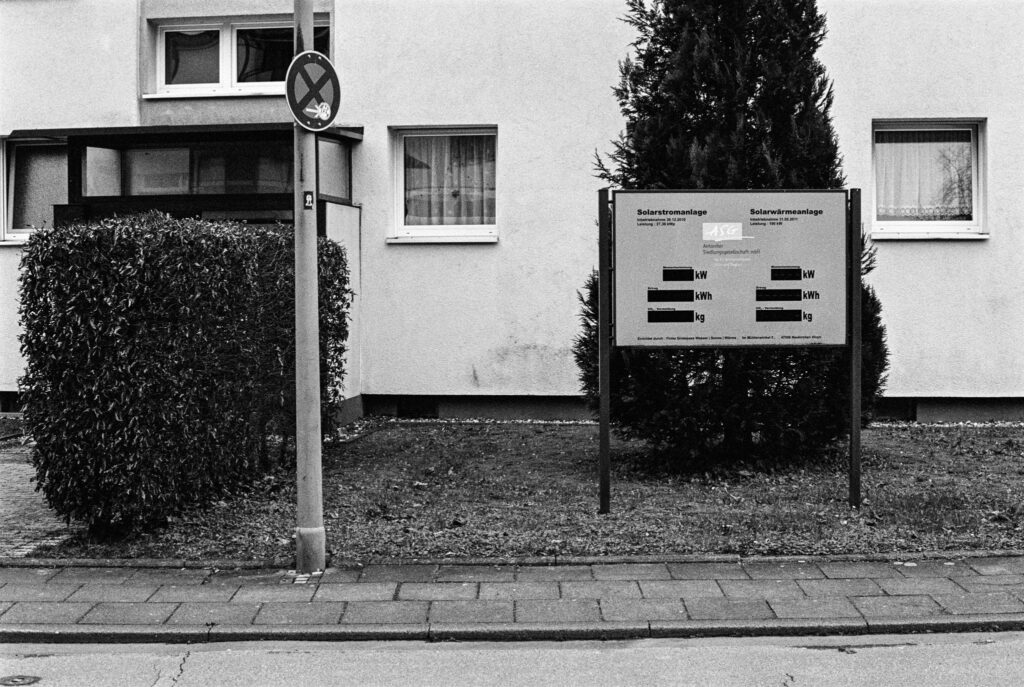 b&w, black and white, bw, cologne, dellbrück, film, fotografie, kodak, köln, photography, phototech, project, projekt, schwarzweiß, stadtbezirk 9 - mülheim, sw, tri-x 400