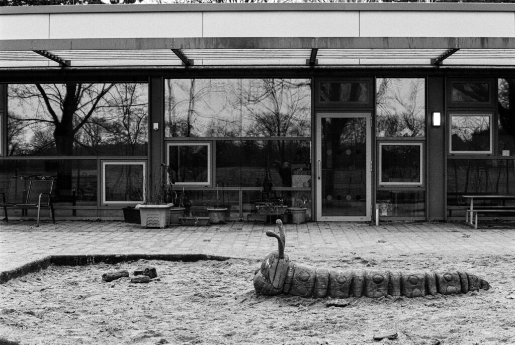 b&w, black and white, bw, cologne, dellbrück, film, fotografie, kodak, köln, photography, phototech, project, projekt, schwarzweiß, stadtbezirk 9 - mülheim, sw, tri-x 400