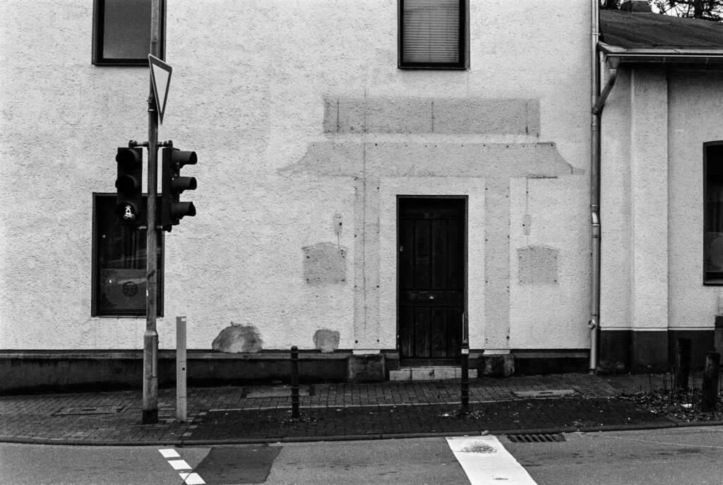 b&w, black and white, bw, cologne, dellbrück, film, fotografie, kodak, köln, photography, phototech, project, projekt, schwarzweiß, stadtbezirk 9 - mülheim, sw, tri-x 400