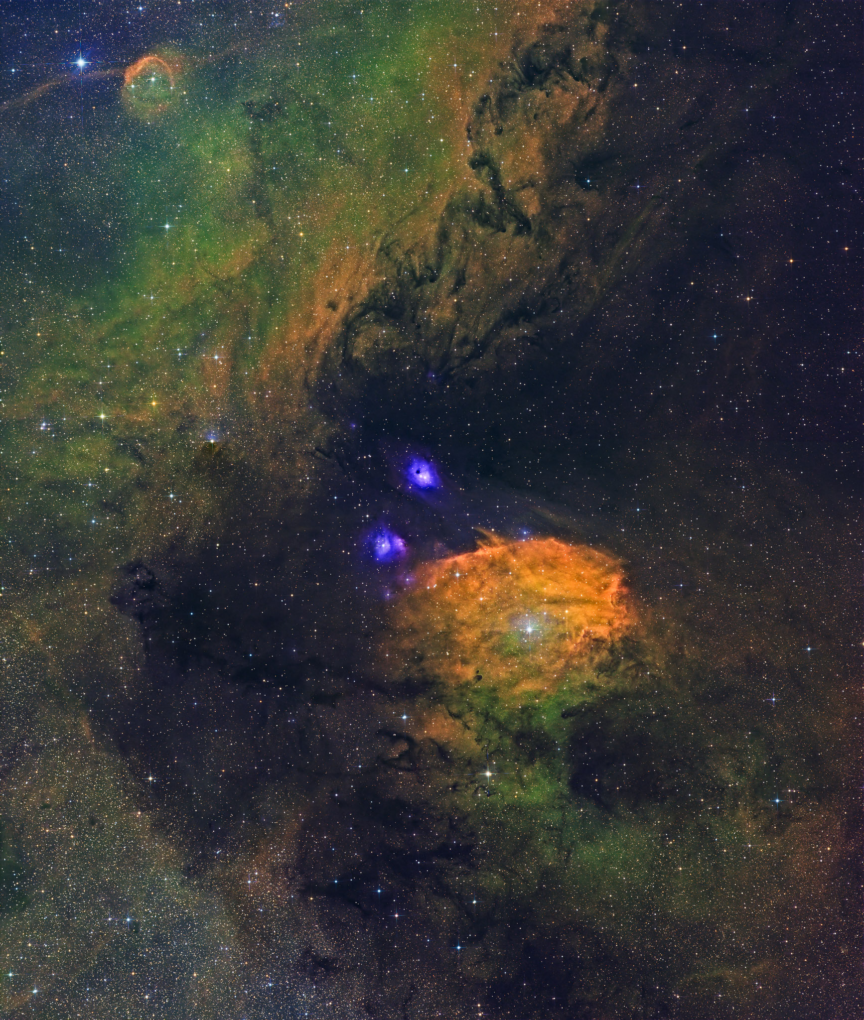 12-inch lacerta remote, NA, astrofotografie, astronomie, astronomy, astrophotography, emission nebula, emissionsnebel, hakos, hakos guest farm, ias, ias observatory, ias observatory hakos, ic, ic1283, ic1284, khomas, namibia, narrowband, ngc, ngc6589, ngc6590, ngc6595, reflection nebula, sagittarius, sho, sii-ha-oiii, world